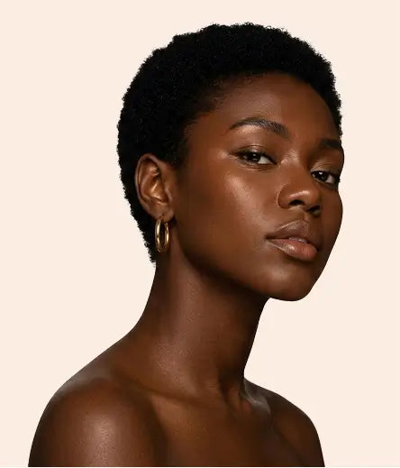 Woman wearing Marvellissima makeup